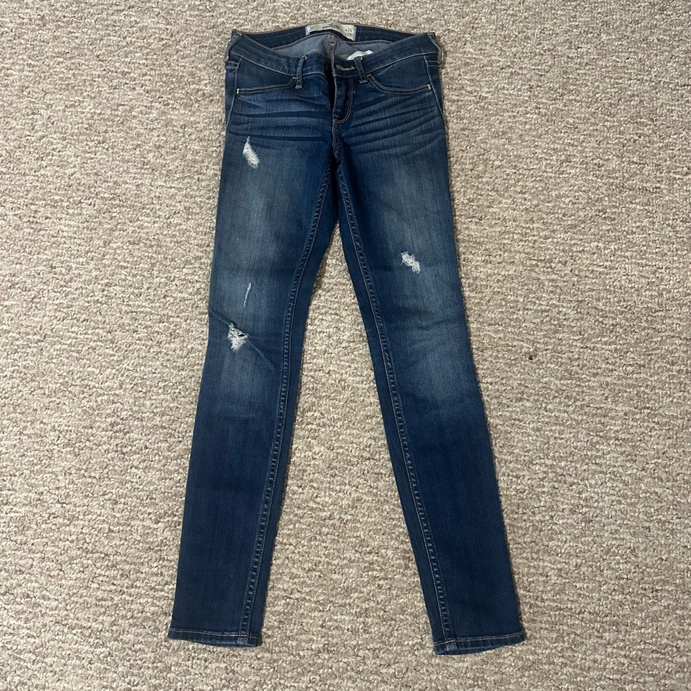 Hollister low-cut skinny jeans